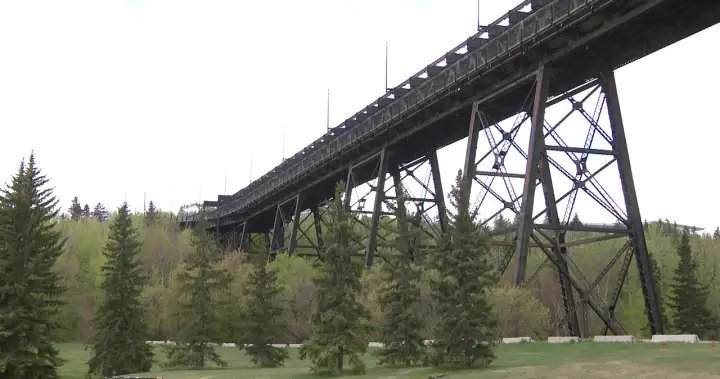 Edmonton’s historic High and Low level bridges to be replaced: ‘Run their course’ – Edmonton