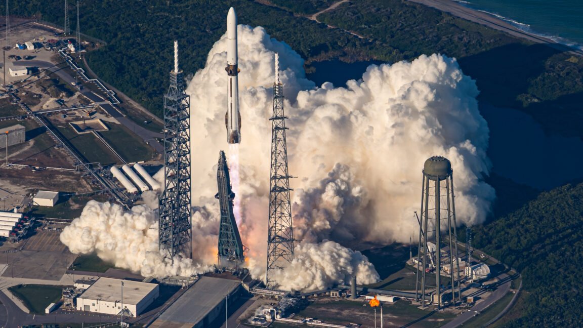 Here’s why the failure of Blue Origin’s New Glenn rocket is so catastrophic