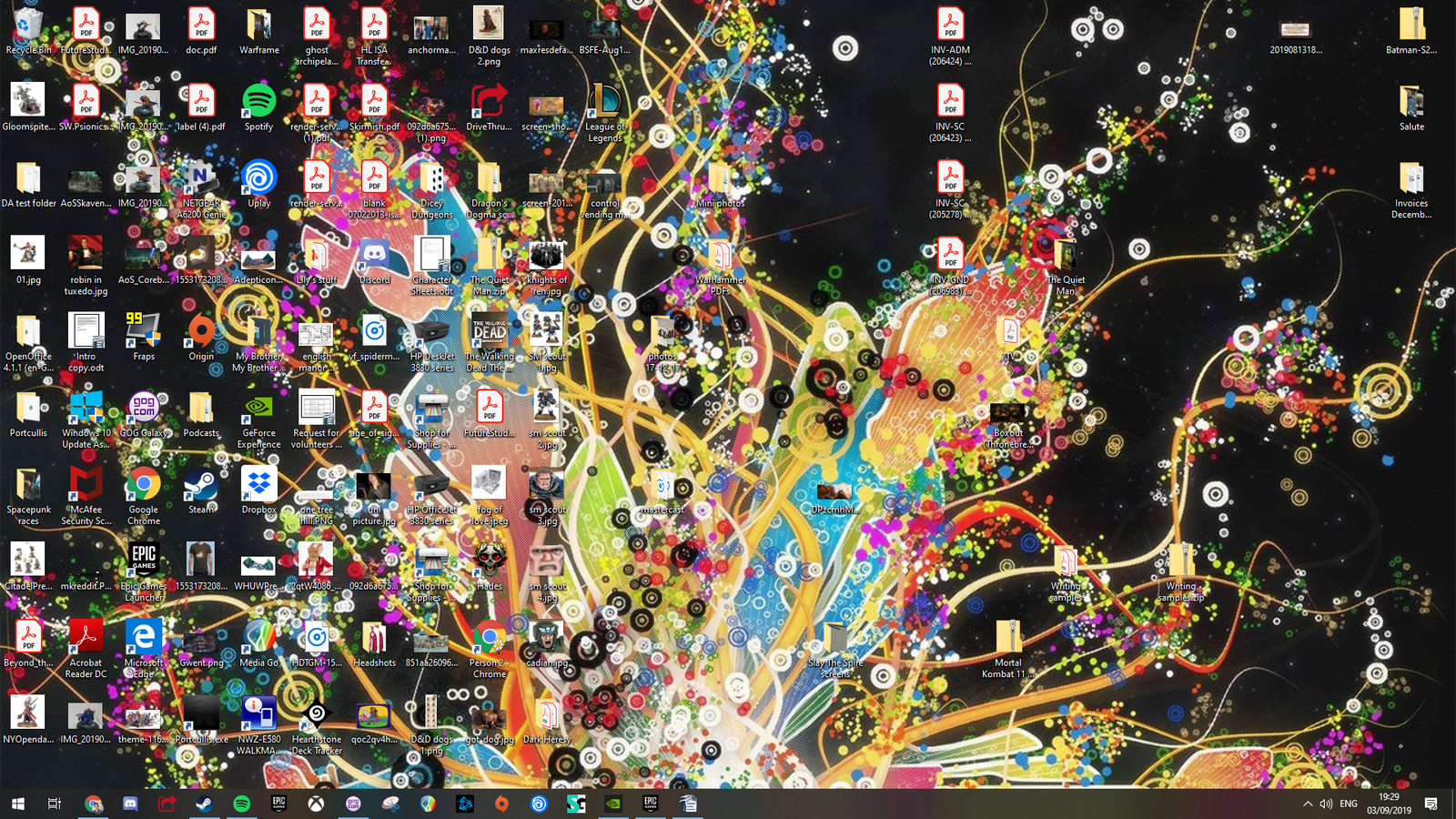 84% of you rightly practice good desktop icon hygiene, but it turns out 16% of PC Gamer readers are just plain monsters