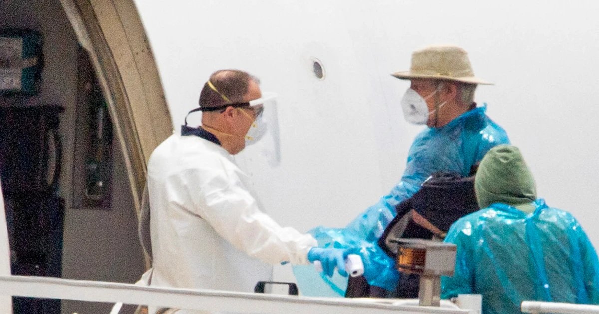 Passengers disembark from hantavirus-stricken cruise