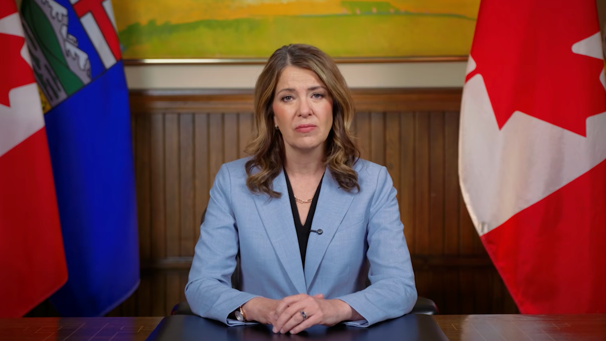 Danielle Smith promotes delusional history of U.S. and Canadian constitutions to promote separation referendum 