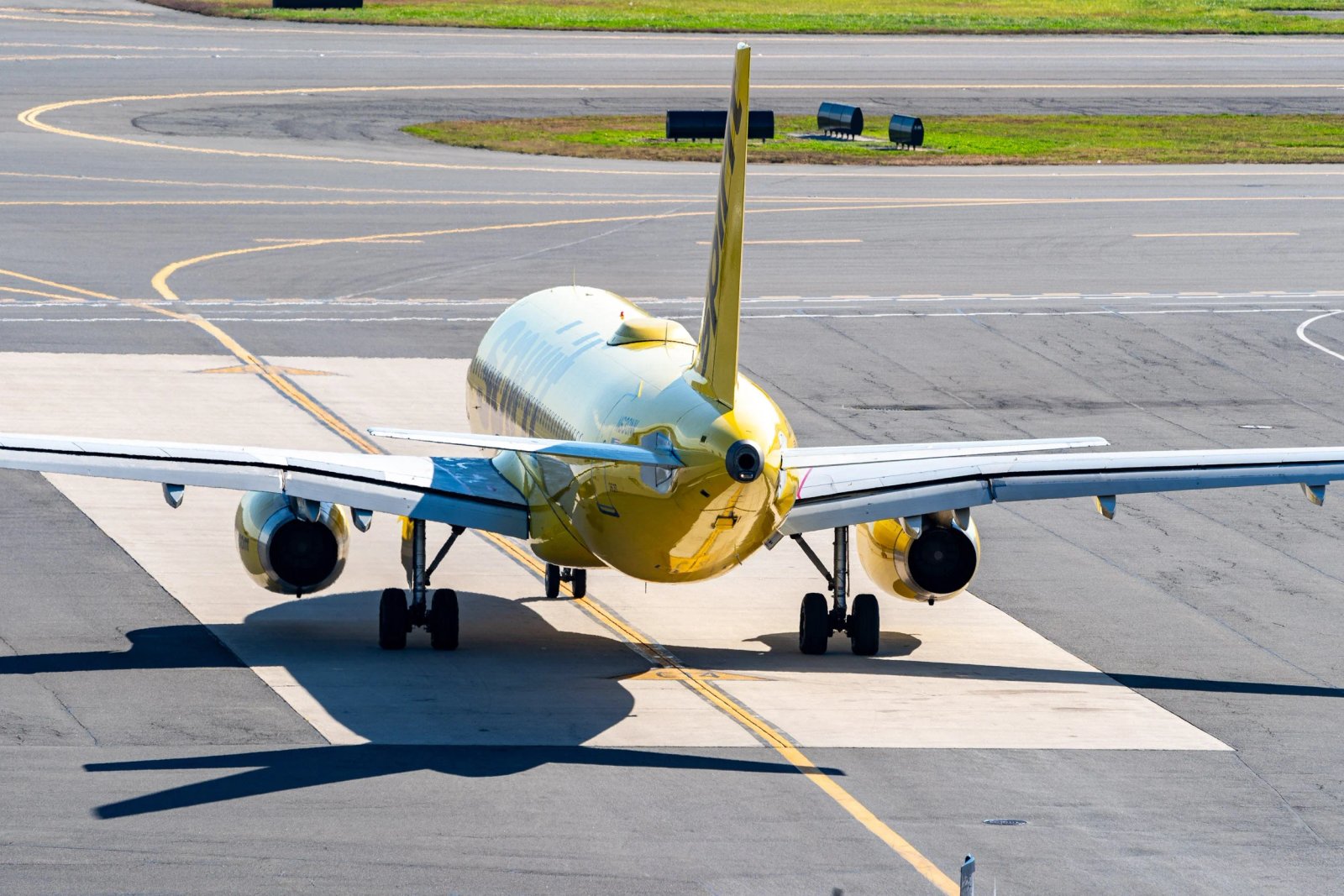 A sad ending: Spirit’s bright yellow planes grounded for good