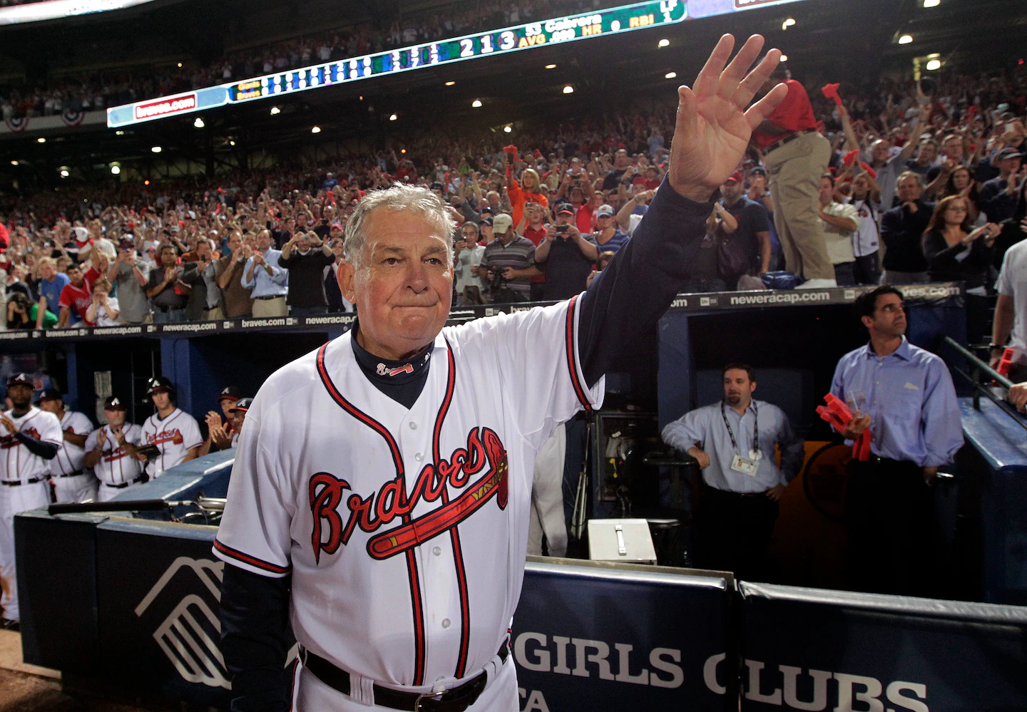 Bobby Cox, Hall of Fame manager of Atlanta Braves, dies at 84