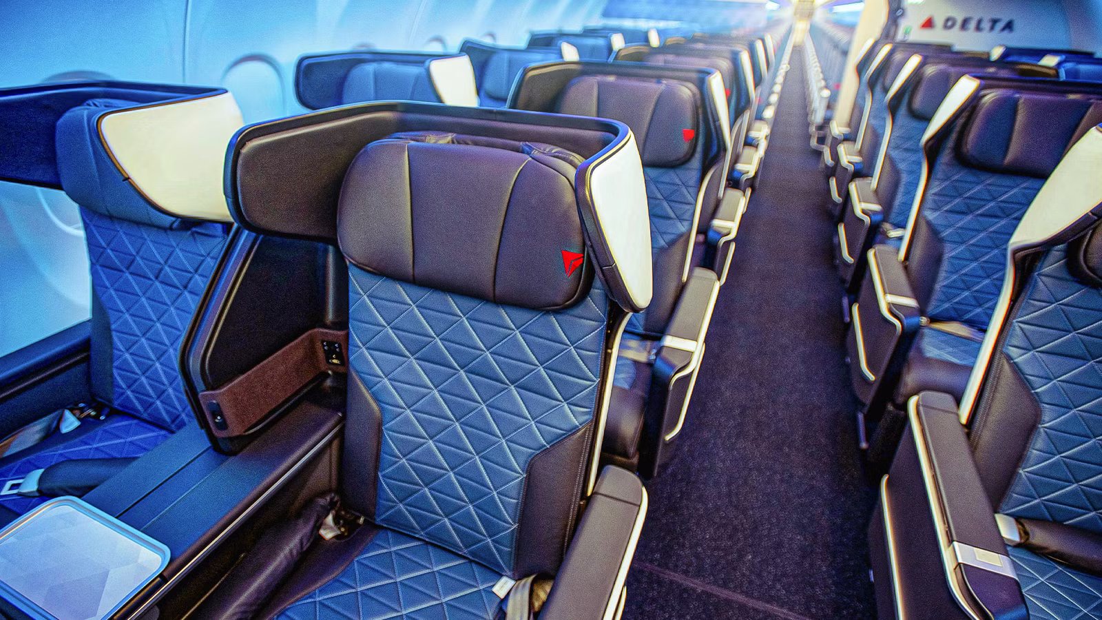 Delta Air Lines’ New Airbus A321neos: 44 First Class Seats & Only 1 Lavatory?