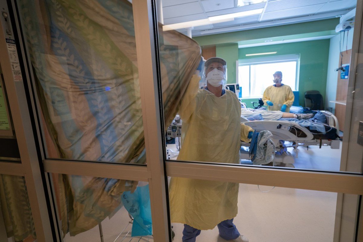 B.C. nurses union votes overwhelmingly in favour of strike action