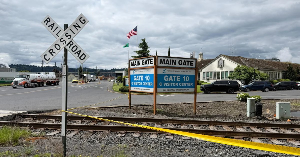 Deaths reported after chemical tank implodes at pulp and paper mill in Washington state