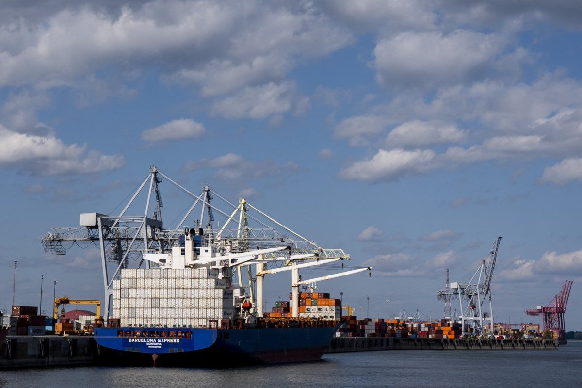 Canada posts merchandise trade surplus for March, first since September 2025