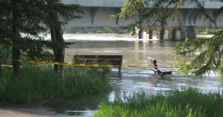 Flood watch, high streamflow advisories issued in Banff National Park