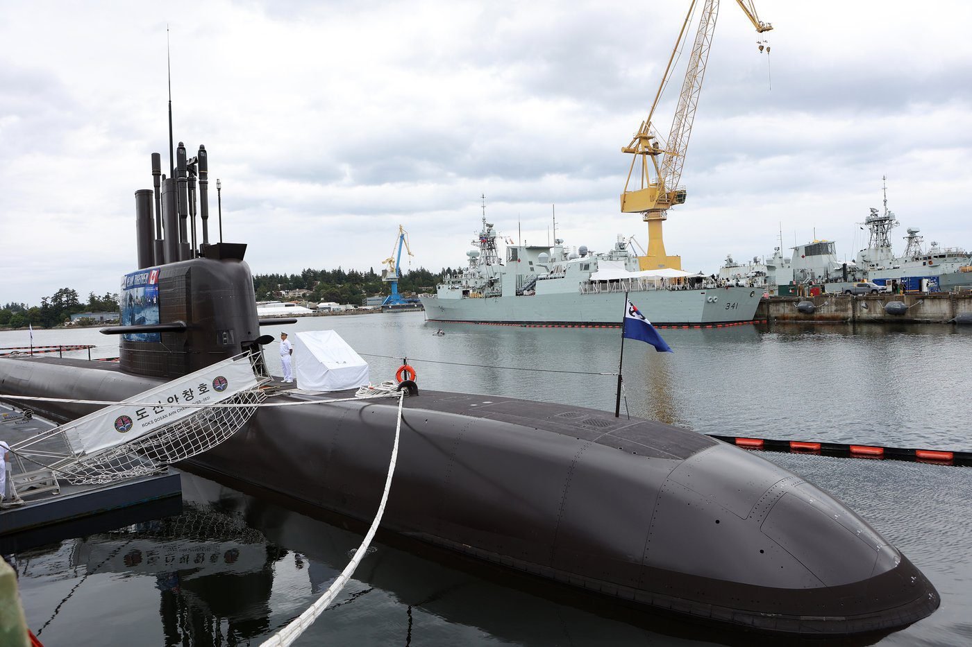 South Korean submarine in B.C. is floor model in sales pitch to supply Canada’s fleet
