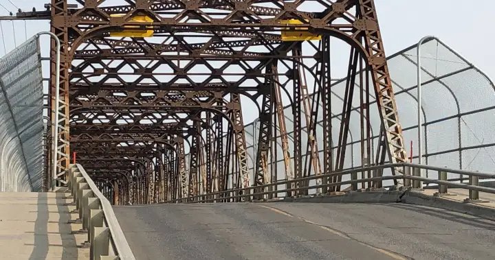 Decommissioning of Arlington Bridge expected to begin in June – Winnipeg
