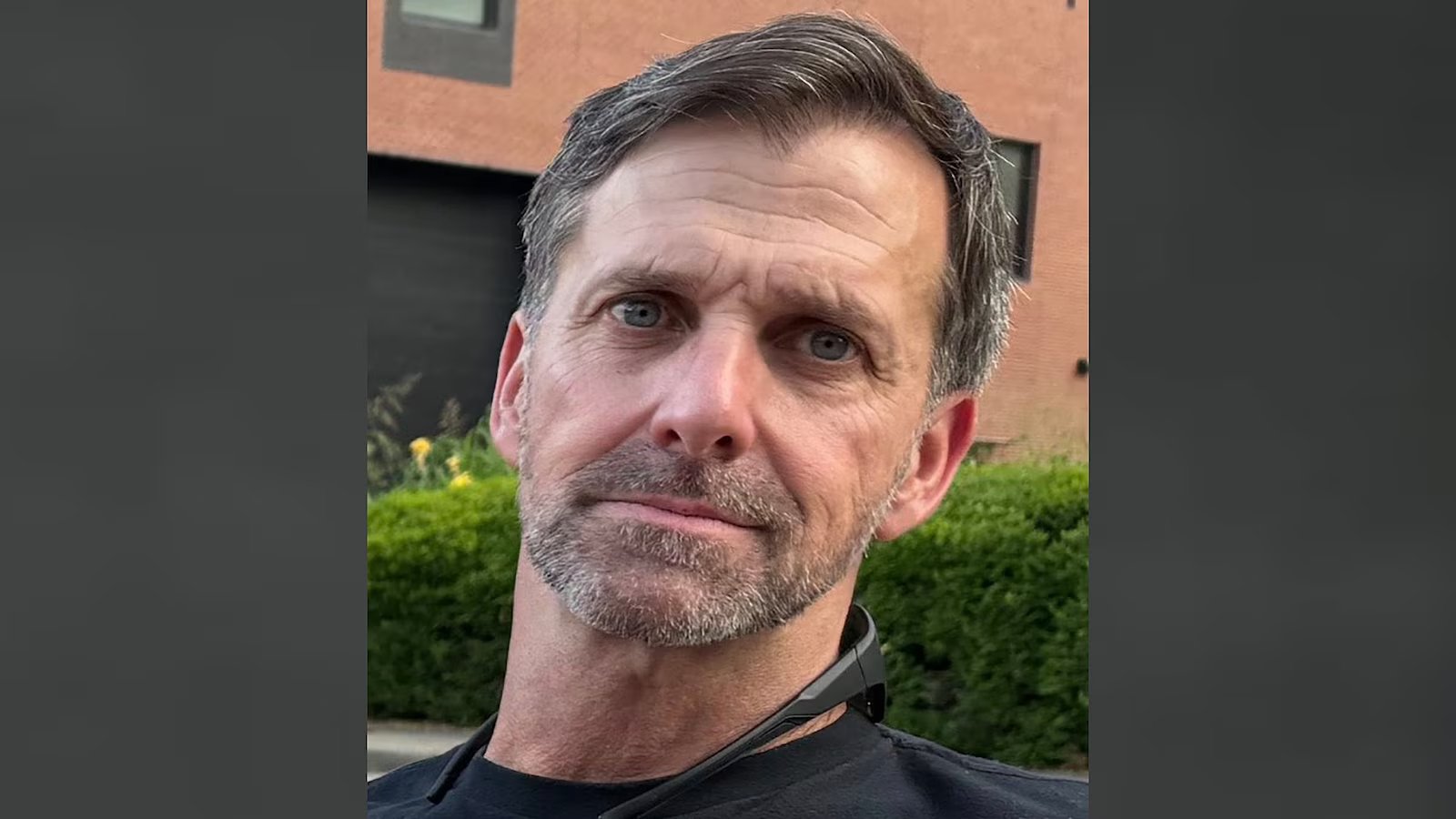 Manhunt underway in Tennessee for veteran with extensive survival training accused of trying to kill wife