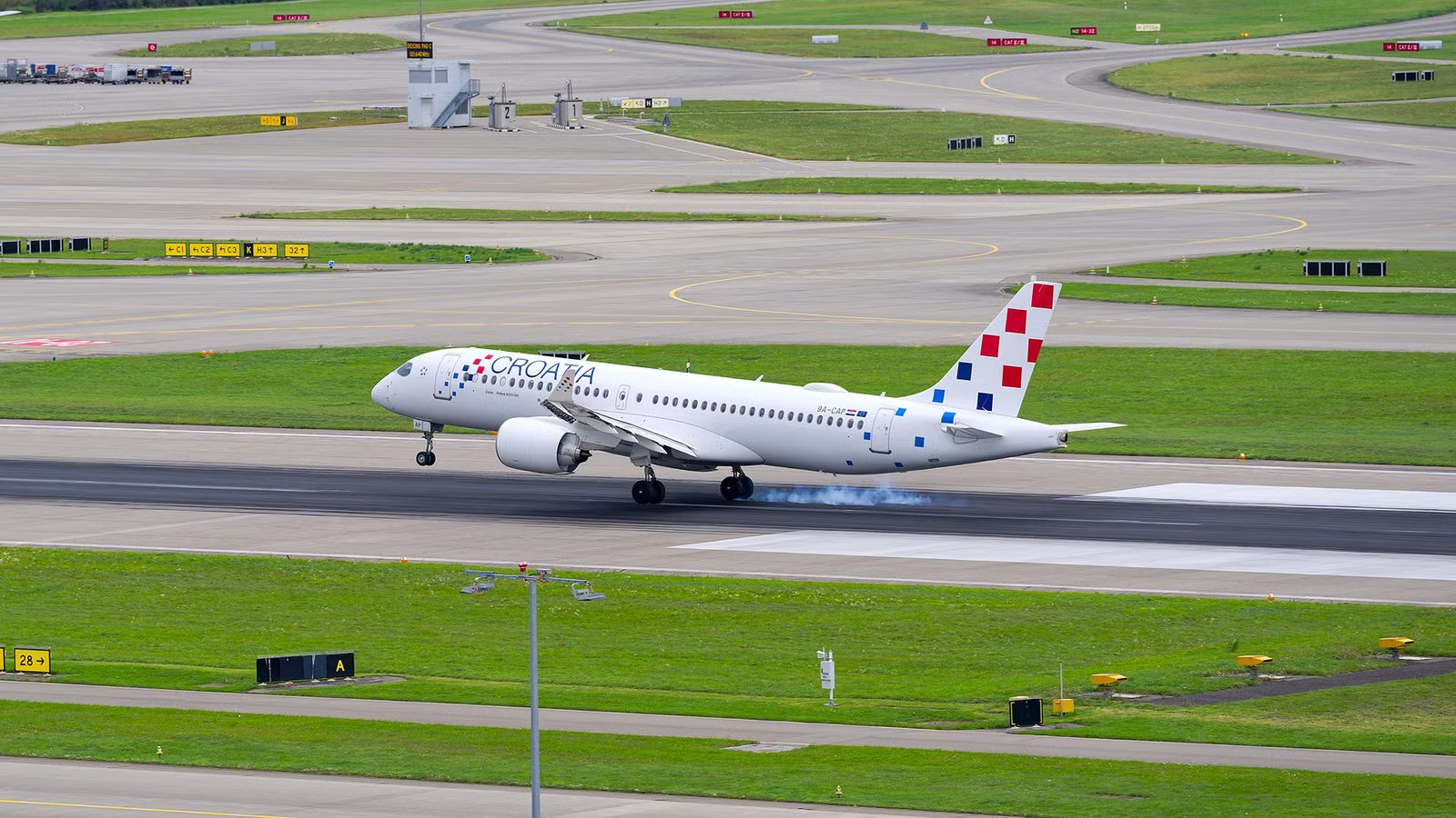 Over 130 Knots: Croatia Airlines Airbus A220 Veers Off Runway After Aborted Takeoff