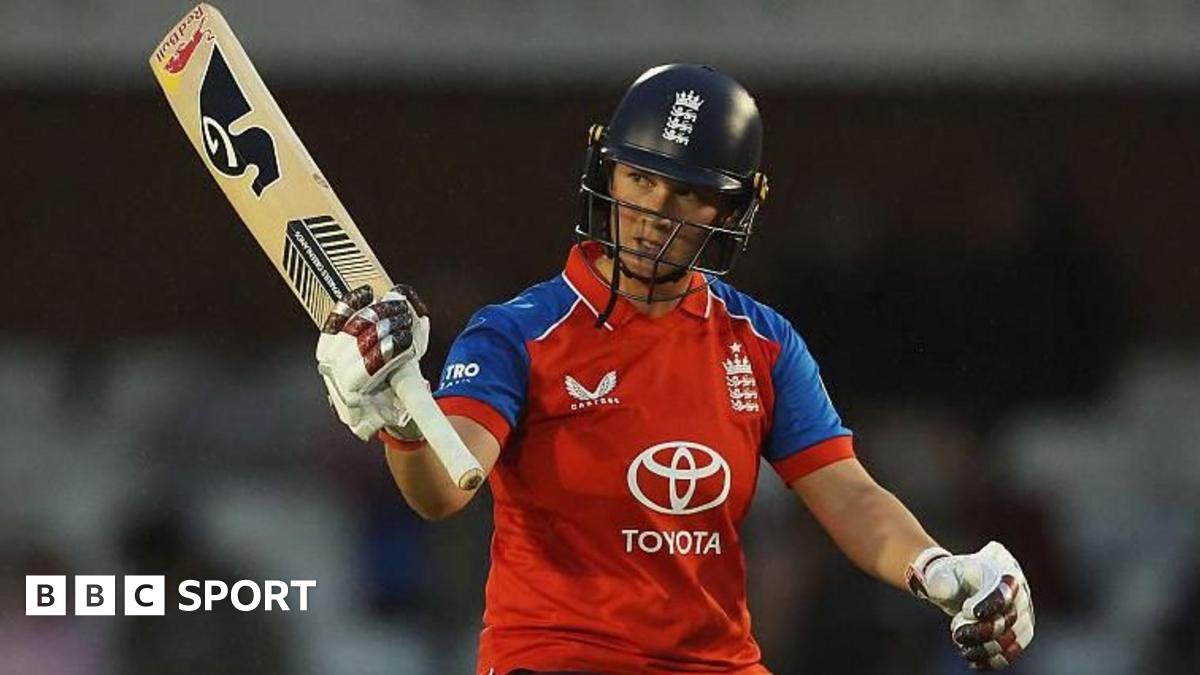 England vs New Zealand: Alice Capsey and Lauren Bell star as hosts win T20 opener