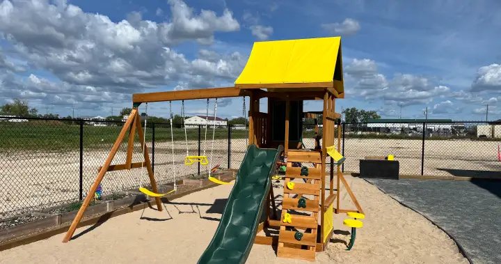 Stolen play structure returned to Headingley Montessori School, arrest made – Winnipeg