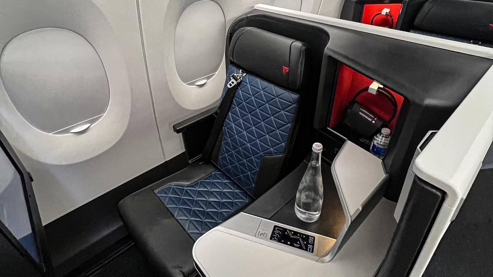 Here’s How Much More Spacious Delta One Is Compared To Premium Select