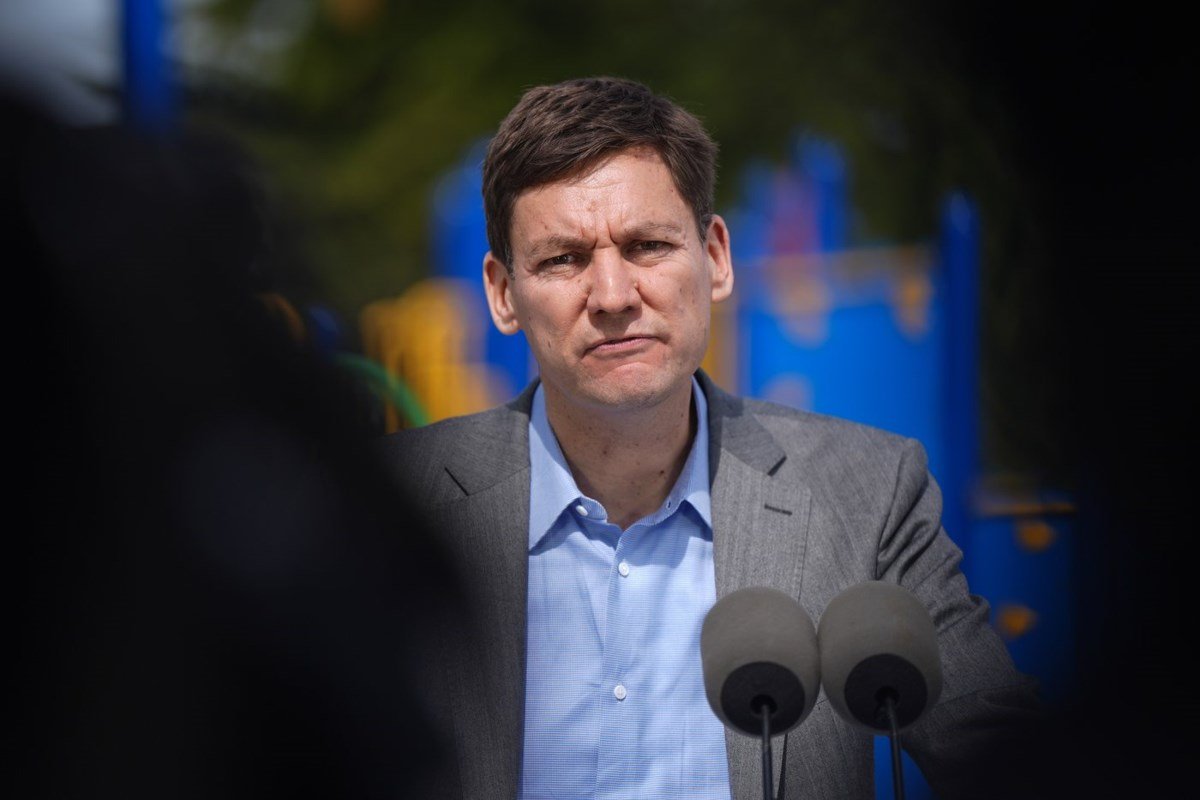 Eby says Burnaby, B.C., hospital expansion will go ahead, despite cancelled contract