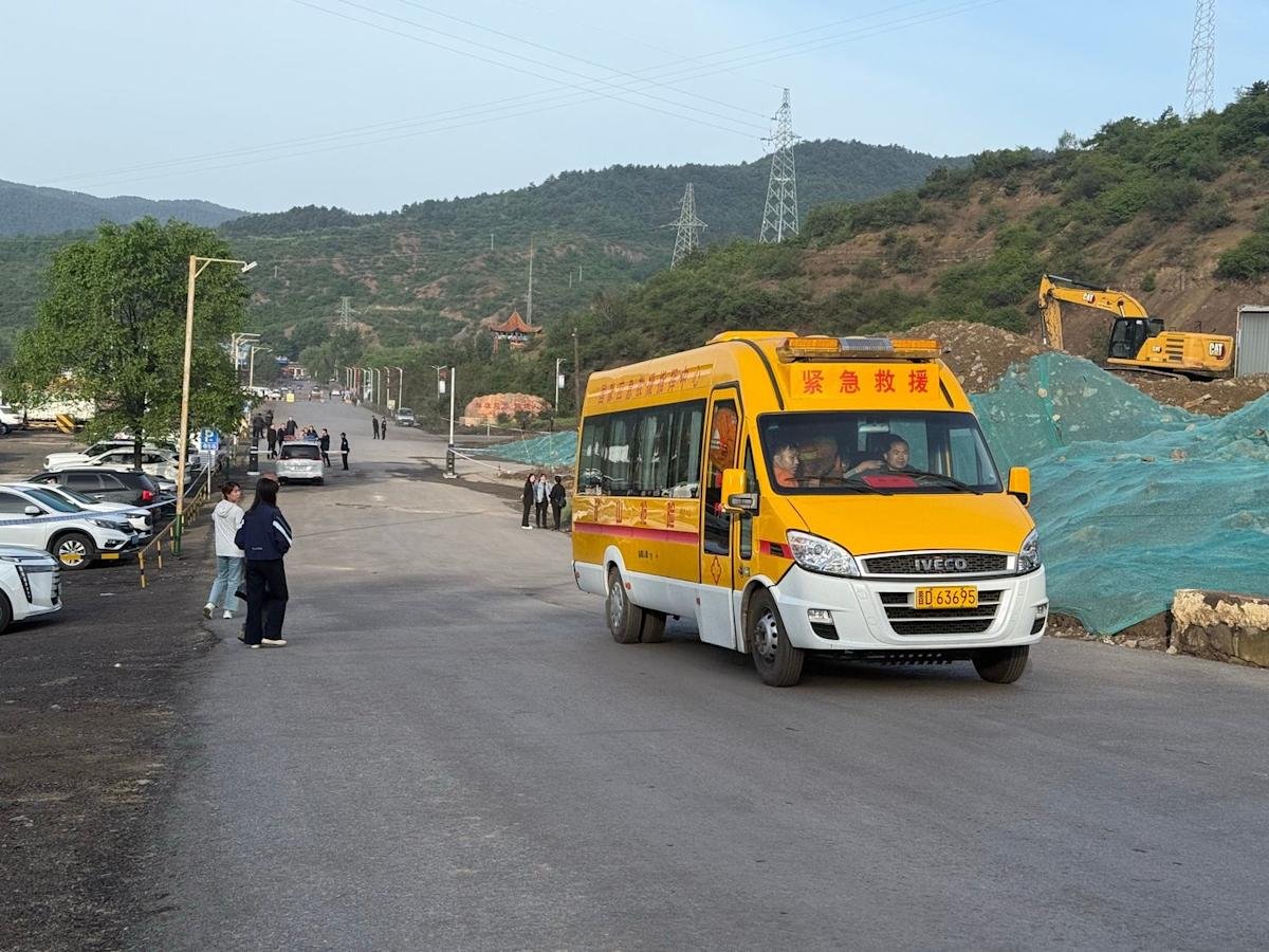 Coal mine explosion in China kills 90 people, state media say