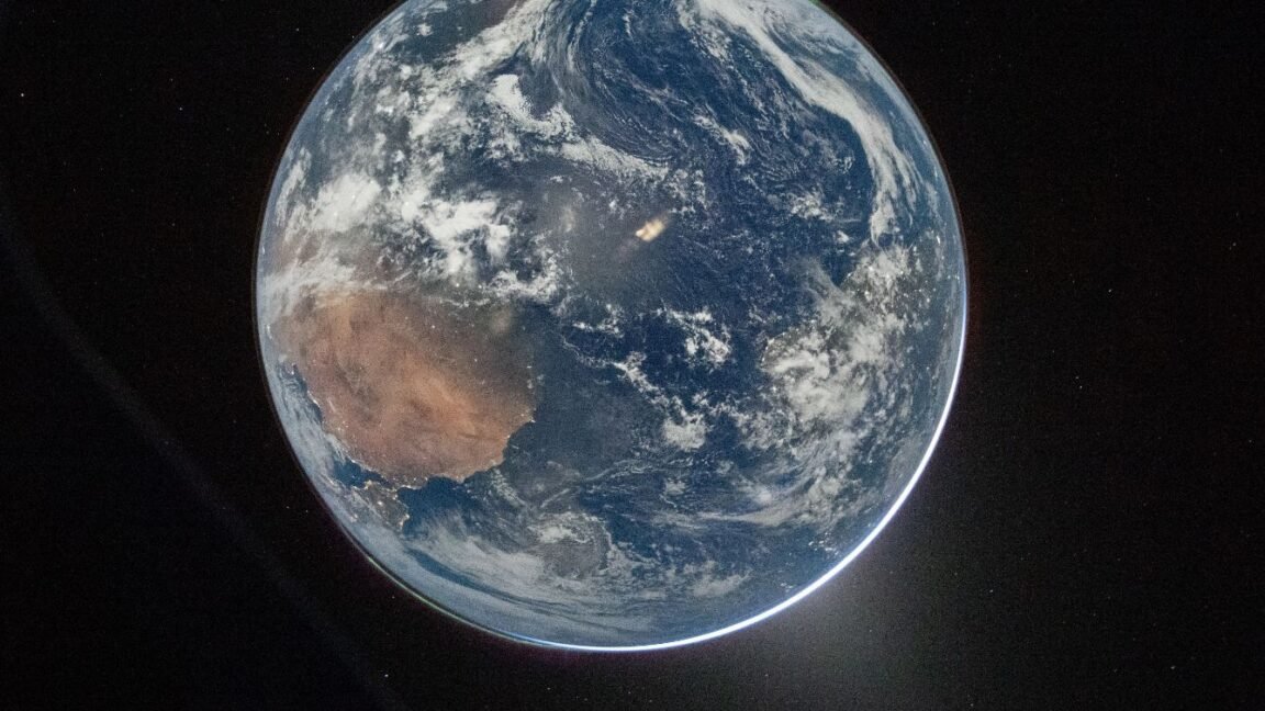 The animated version of the iconic “Hello, world” image reveals striking new details