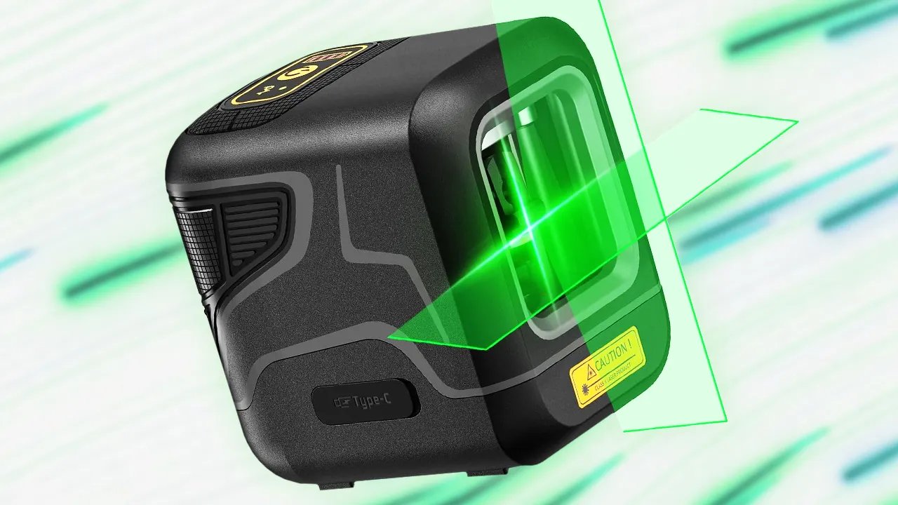 Ditch the Bubble Level, The Fanttik D2 Pocket OSRAM 2-Axis Green Laser Level Is Priced Under $30
