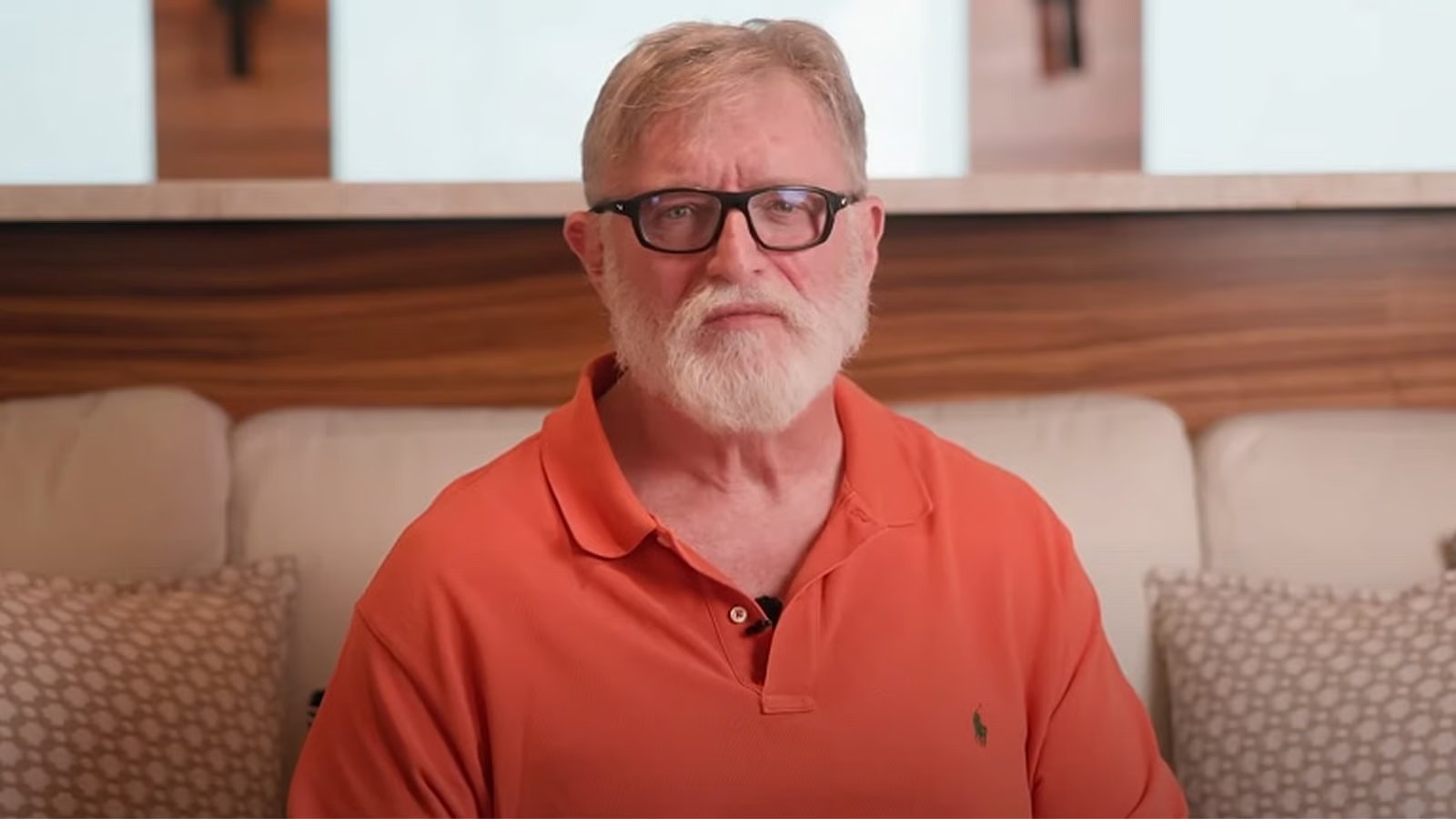 Gabe Newell says he plays Dota 2 every day even when chat tells him to ‘uninstall & die’