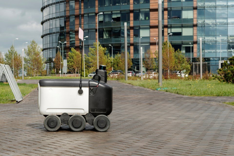 Opinion: Why food delivery robots should roll in Vancouver