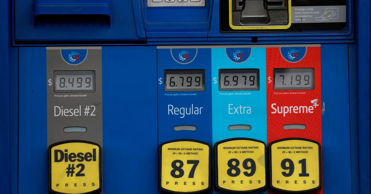 Hottest U.S. gas prices in years leave drivers feeling burned