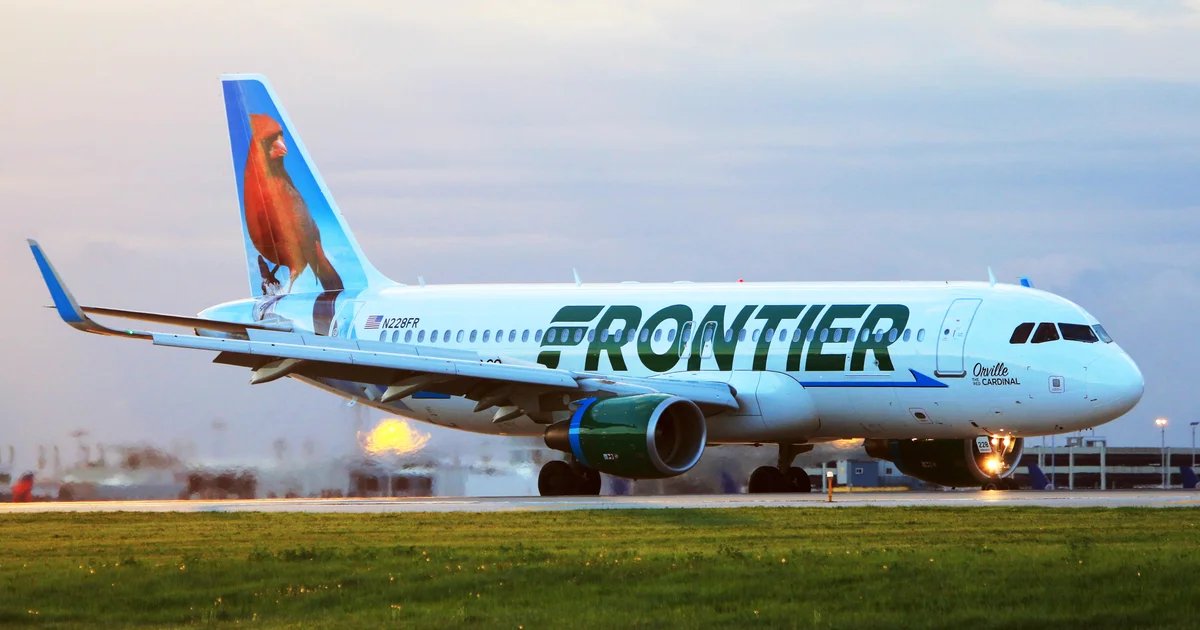 “We just hit somebody”: Audio captures the moment a Frontier plane struck a pedestrian on the runway
