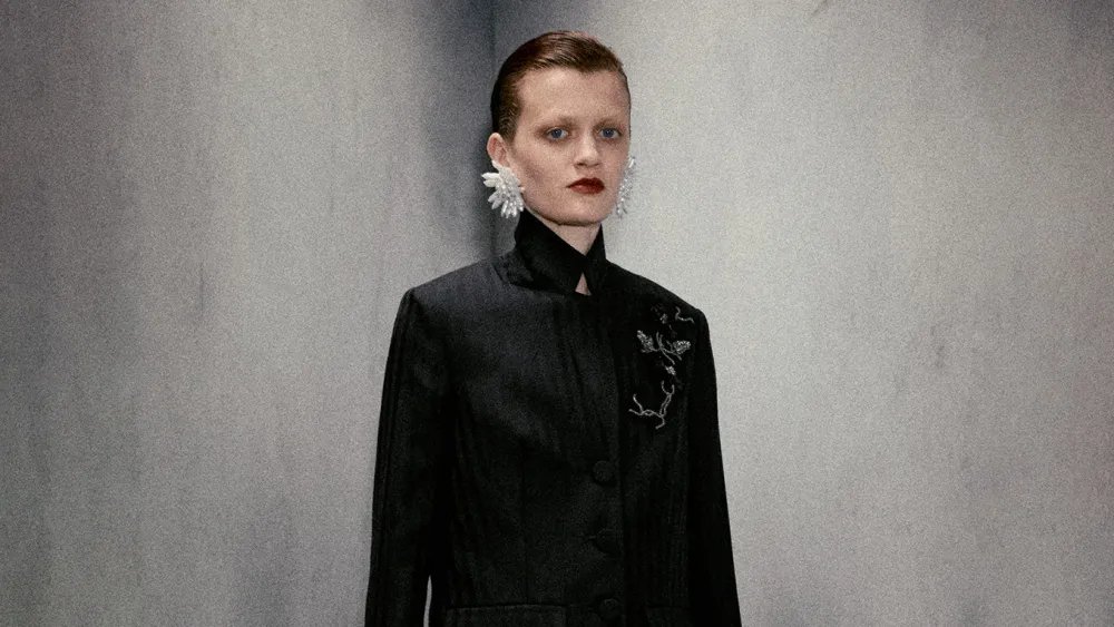 Huishan Zhang Resort 2027: A Rose Between Two Worlds