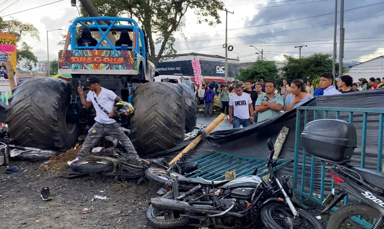 Car show turns to tragedy as monster truck drives into crowd in Colombia | Social Media