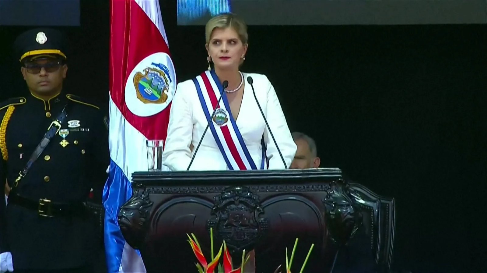 Costa Rica inaugurates right-wing president Laura Fernandez | Newsfeed