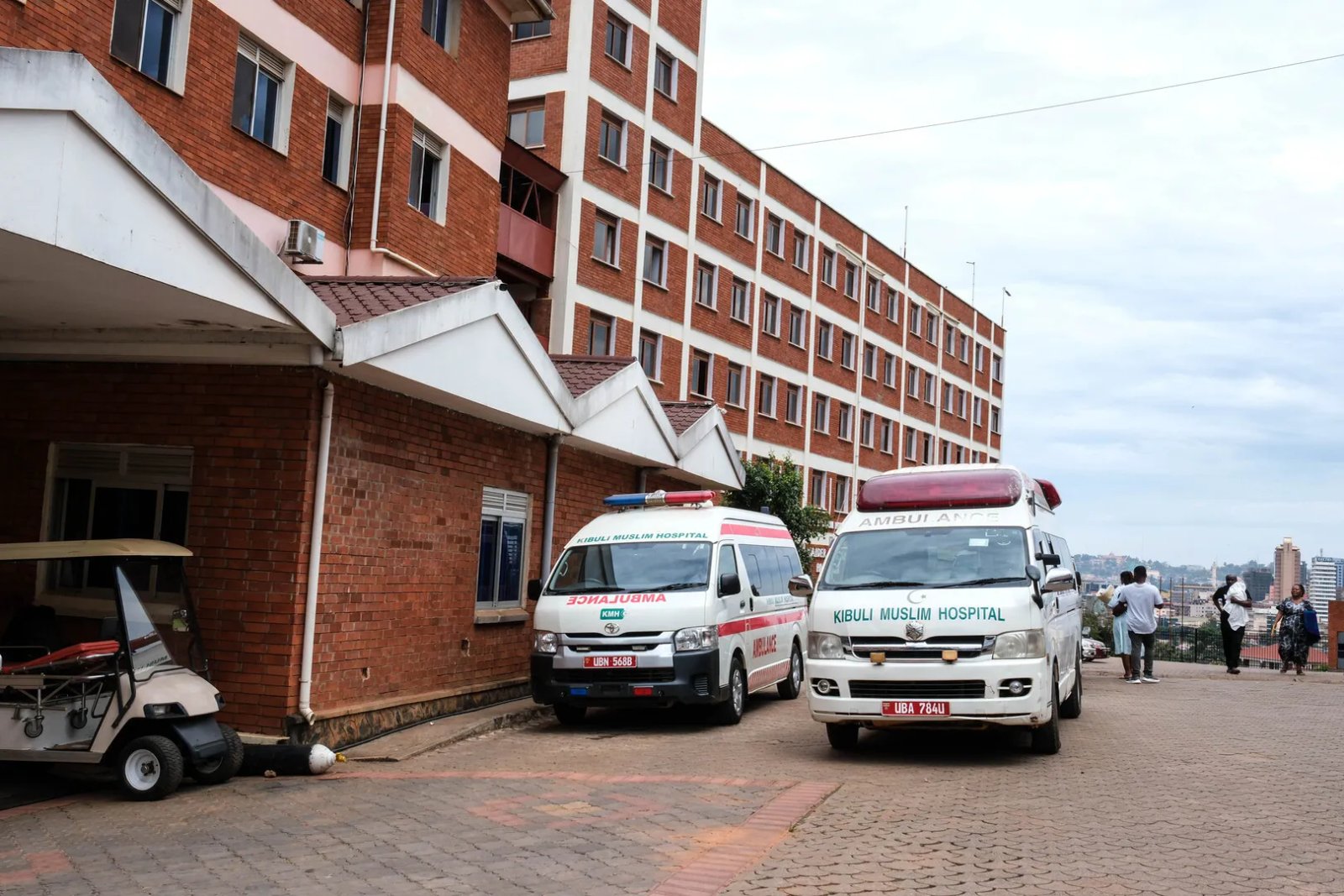 Uganda closes border with DRC in an effort to contain Ebola outbreak | Ebola News