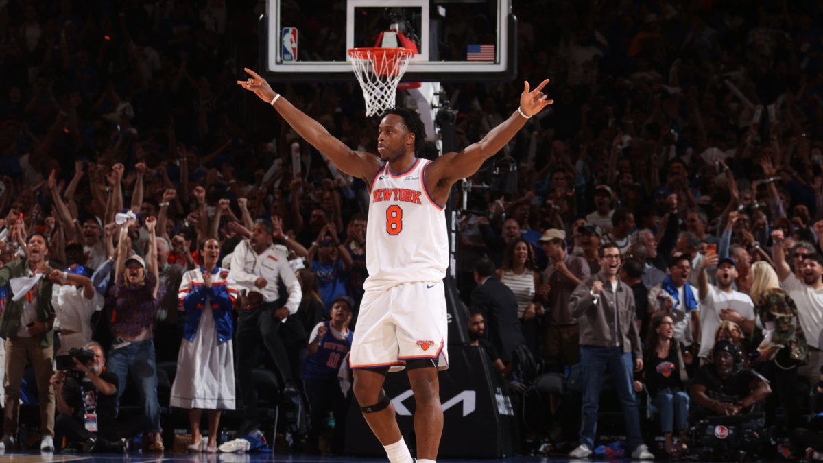 Knicks’ comeback Game 1 win over Cavaliers may just prove they’re a team of destiny