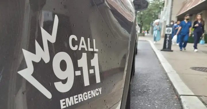 Pedestrian rushed to hospital after being hit by truck on Toronto’s Queen Street – Toronto