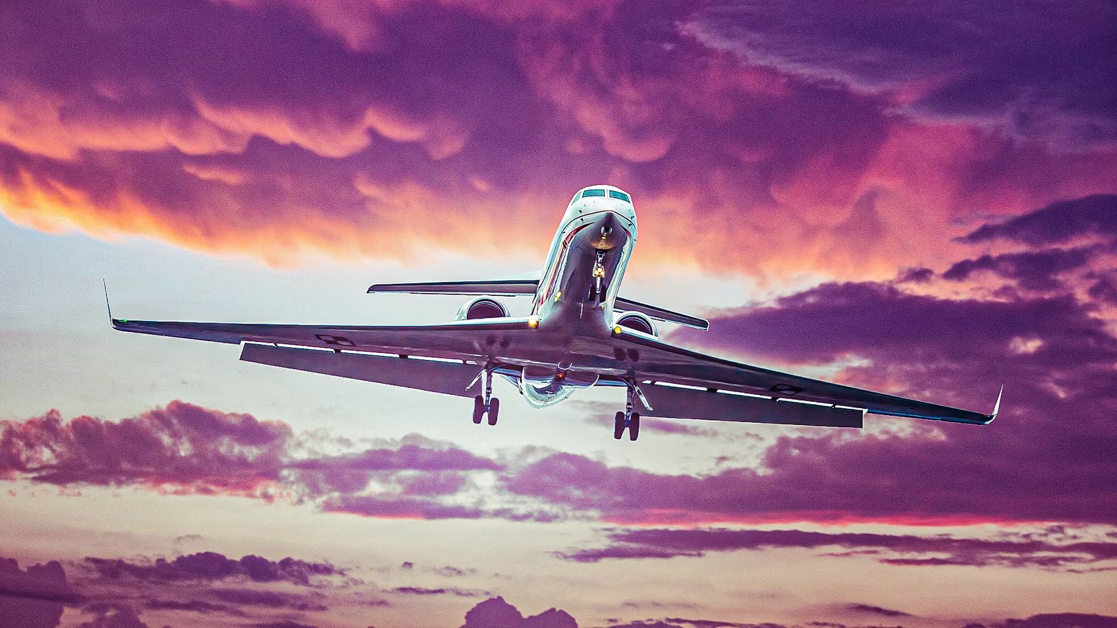 Inside The Luxurious World Of Michael Jordan’s Private Jet