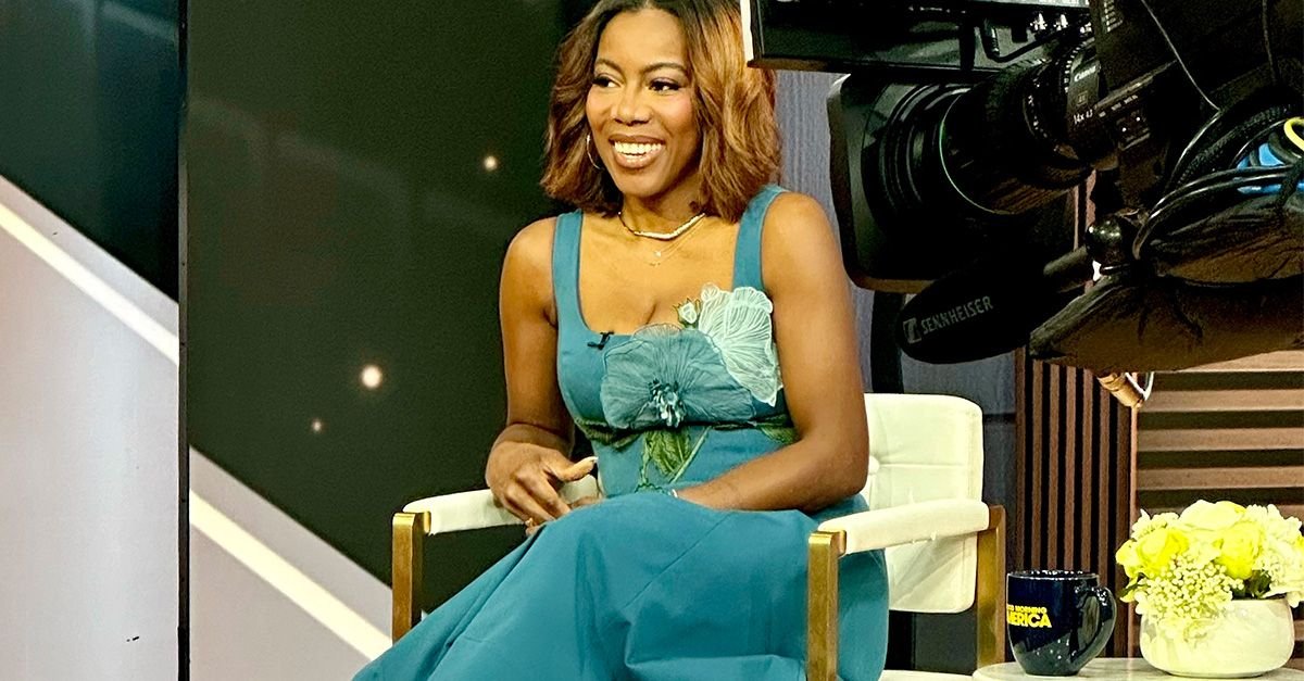 What to Wear on TV, According to Expert Tiffany Reid