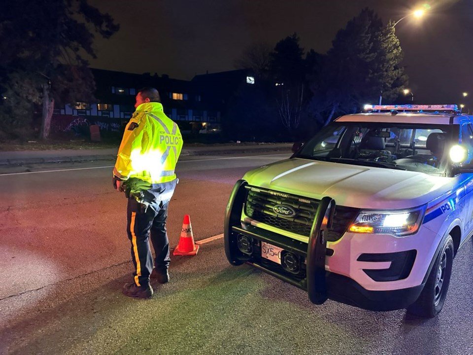 Mario Canseco: British Columbians back stricter penalties on emergency vehicle violations, poll finds
