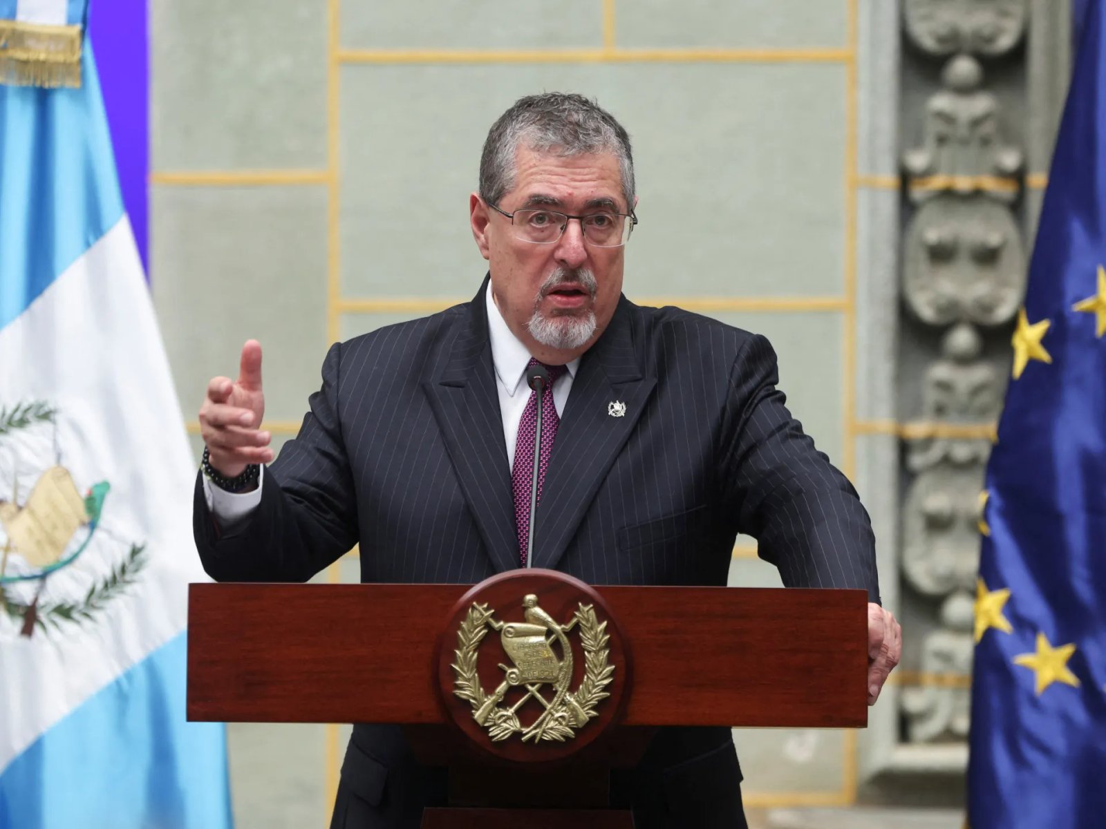 Guatemala denies agreeing to US strikes against drug traffickers | Military News
