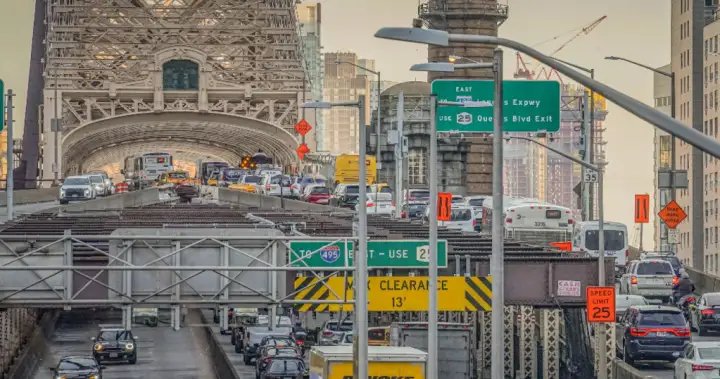 2 dead in head-on scooter, bicycle crash on New York bridge – National