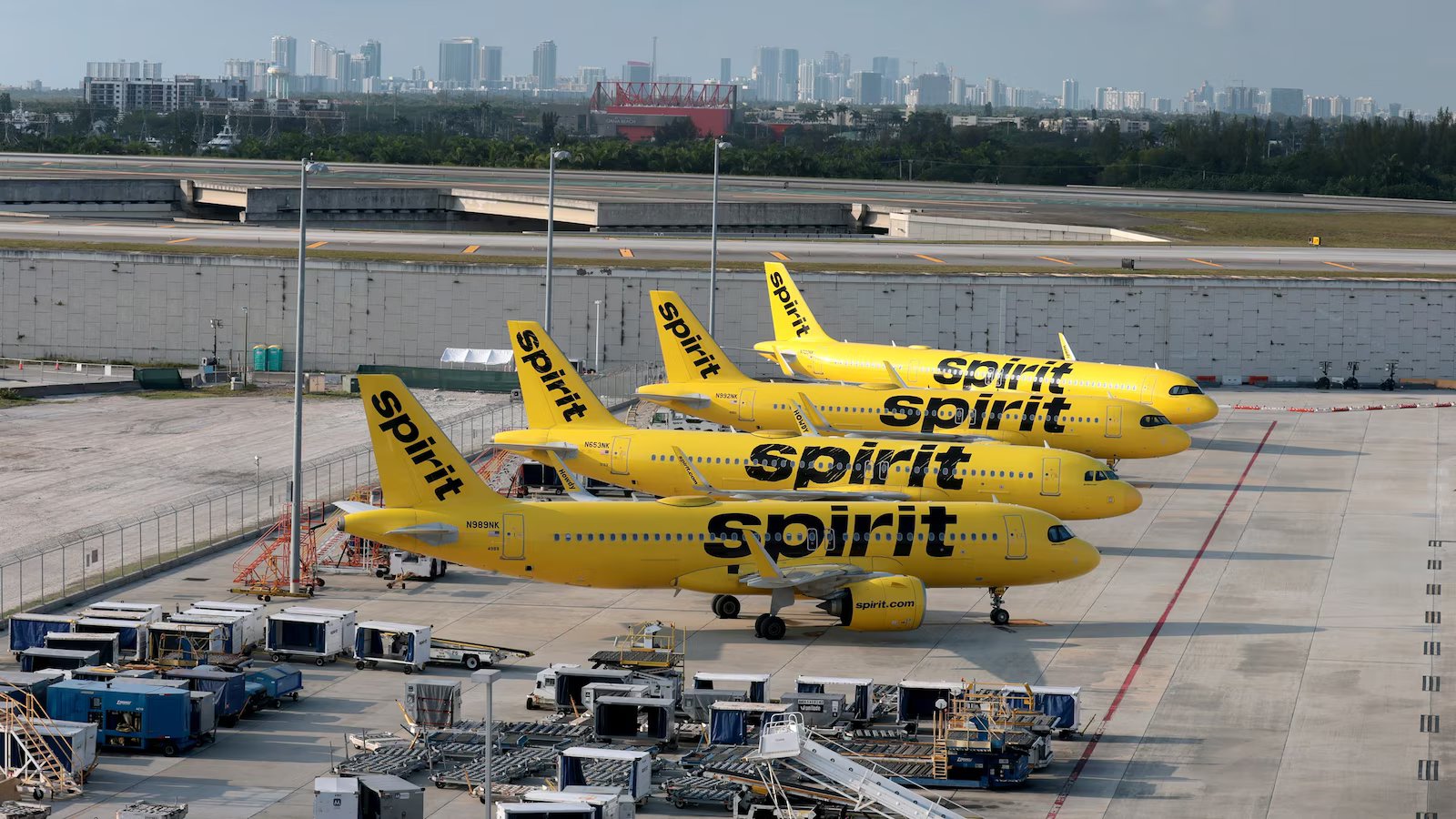 Airlines reduce, cap fares for Spirit travelers looking to rebook canceled flights