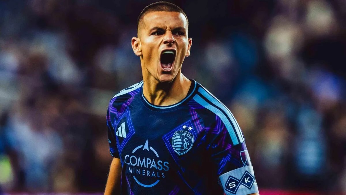 How MLS Cup champion Dejan Joveljic uses chess to dominate defenders