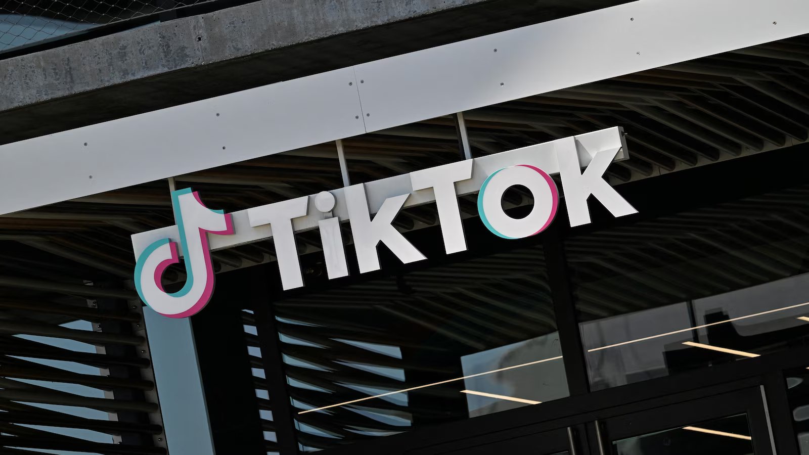 Trump administration eyeing $400M settlement from TikTok for DC ‘beautification’: Sources