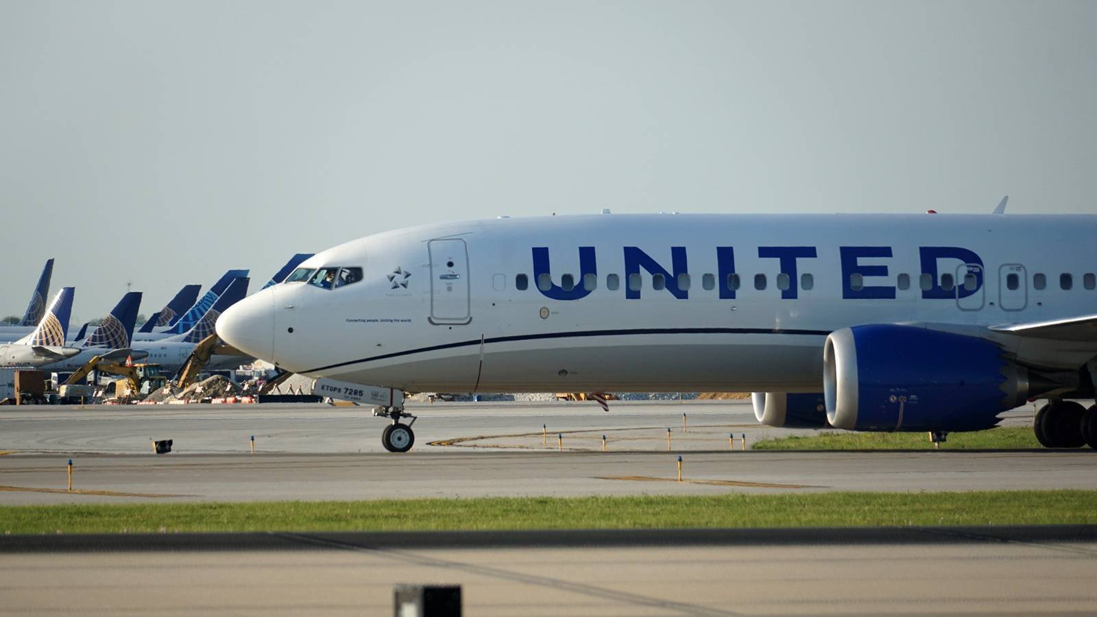 United Airlines Just Slashed 18,200 Chicago O’Hare Flights For June-August 2026