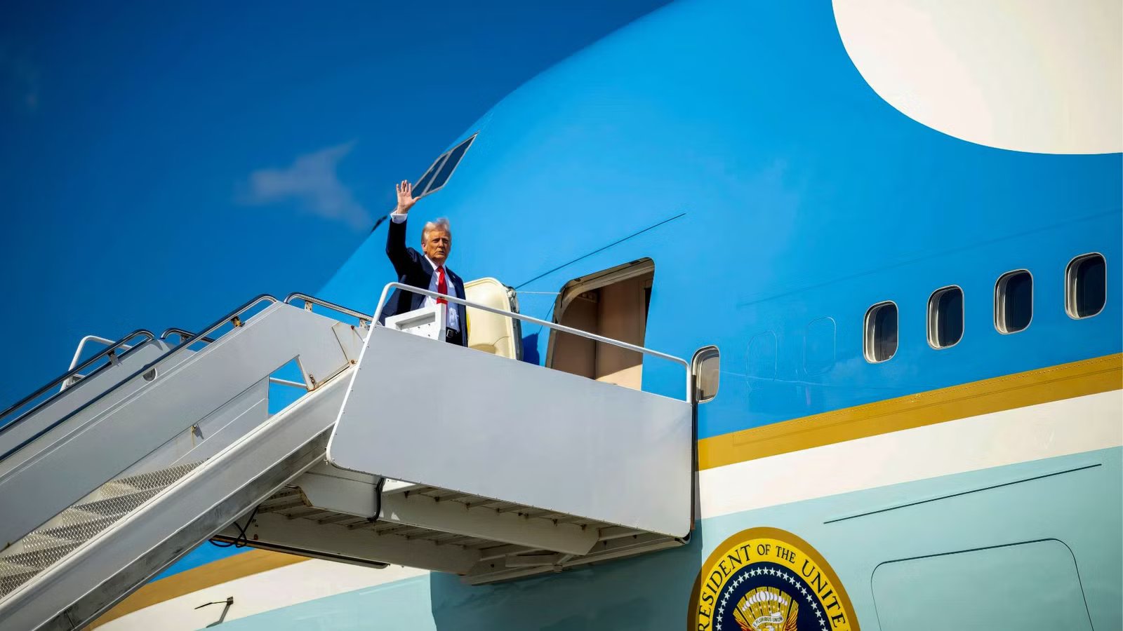FAA Employee Arrested After Searching How To Unalive President Trump On Work Computer