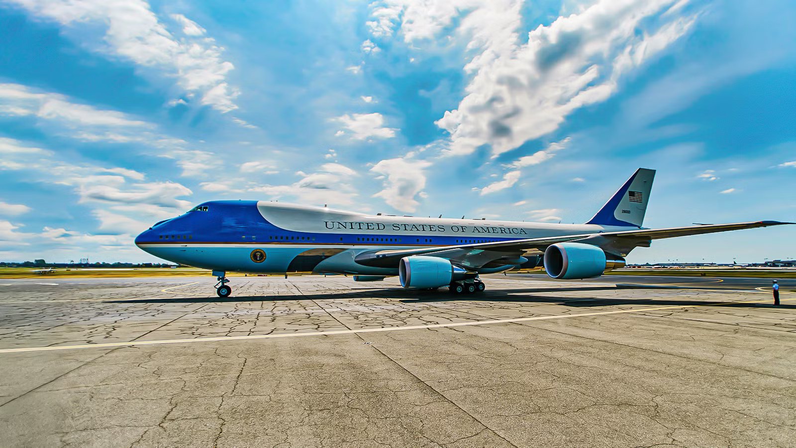 Why The US Air Force Still Uses Modified Boeing 747s For Presidential Transport