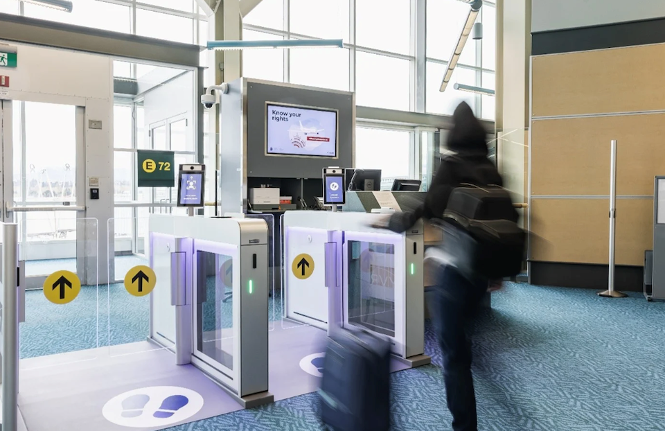 'Facial recognition': Video shows new option for faster boarding at YVR