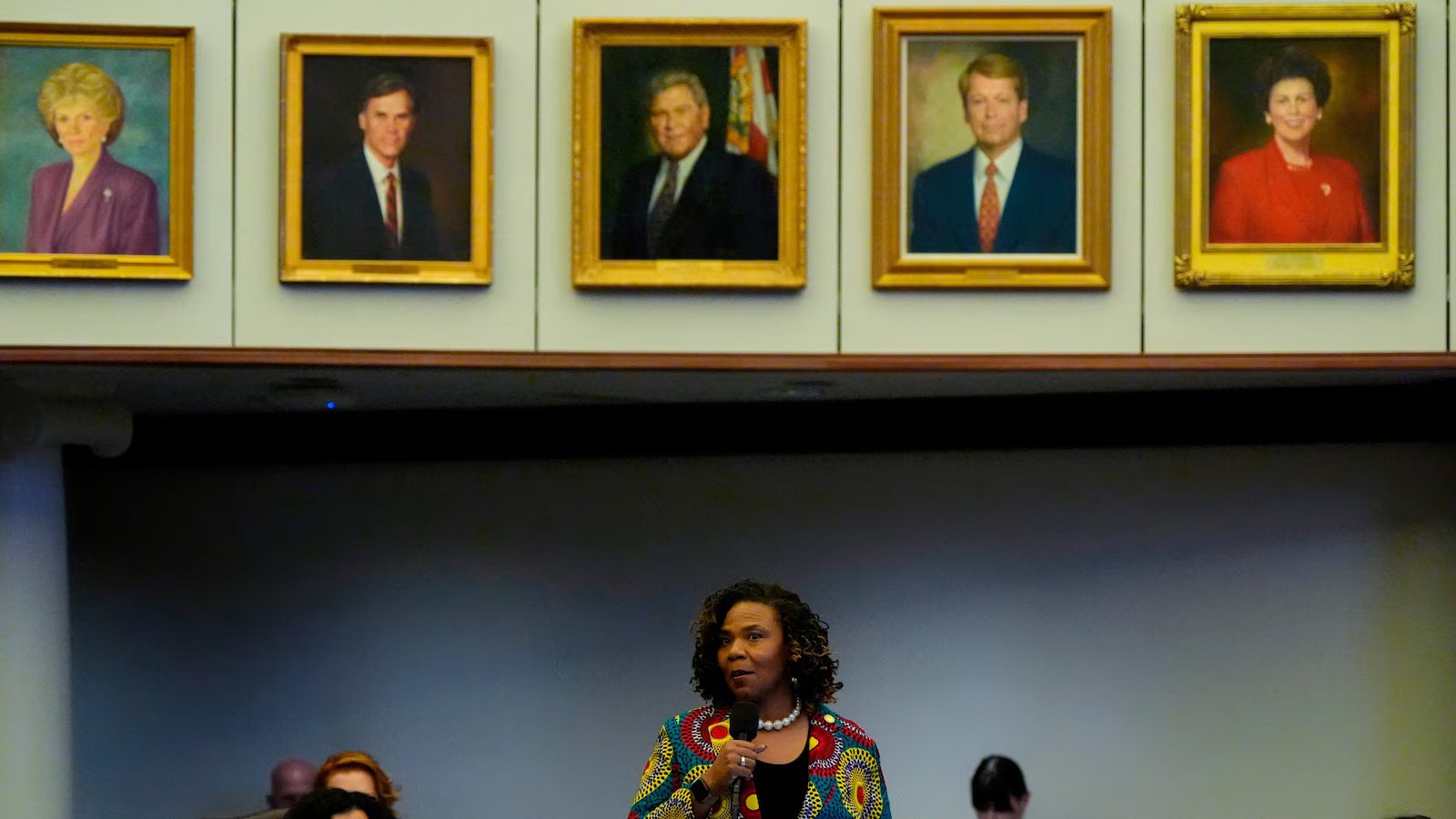 Florida Republicans slice and dice congressional districts
