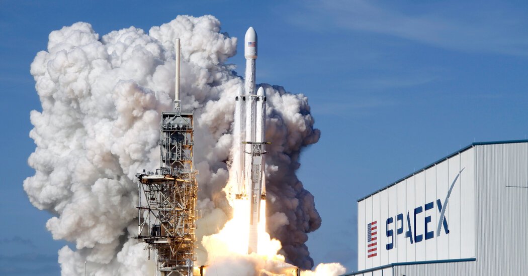 Live Updates: SpaceX Set to Start Trading in Blockbuster Market Debut
