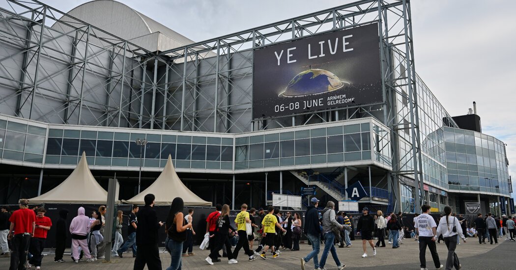 Despite Protest, Ye Takes the Stage for Thousands of European Fans