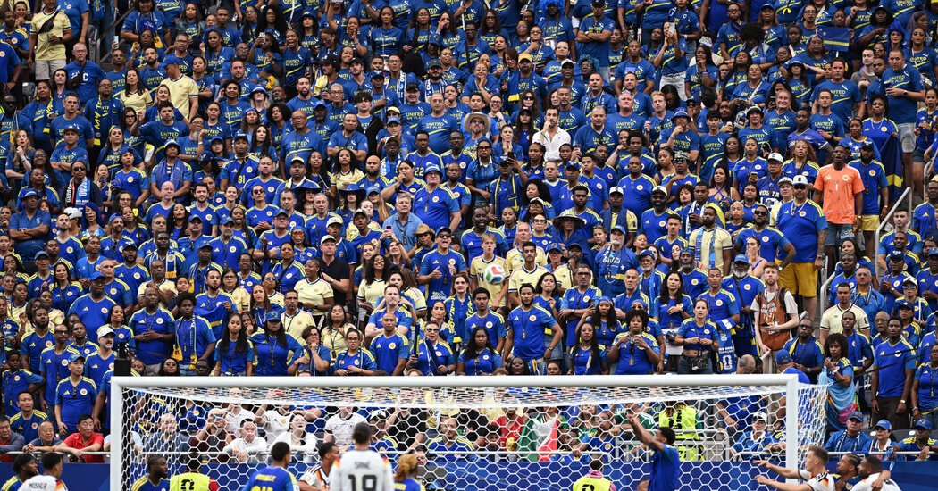 Team Curaçao Arrives at the World Cup With Much of the Island in Tow.