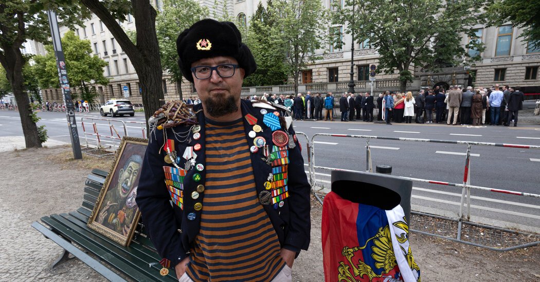 Russian Artist Critical of Putin Is Fatally Shot in Poland